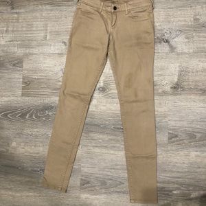 🧡3 for $25🧡 Hollister Tan mid-rise skinny jeans